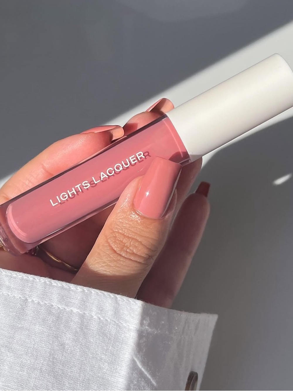 LIGHTS LACQUER Jelly Balm Lip Lacquer in Alyssa